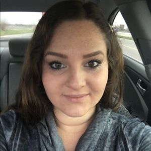 Meet your Posher, Bri